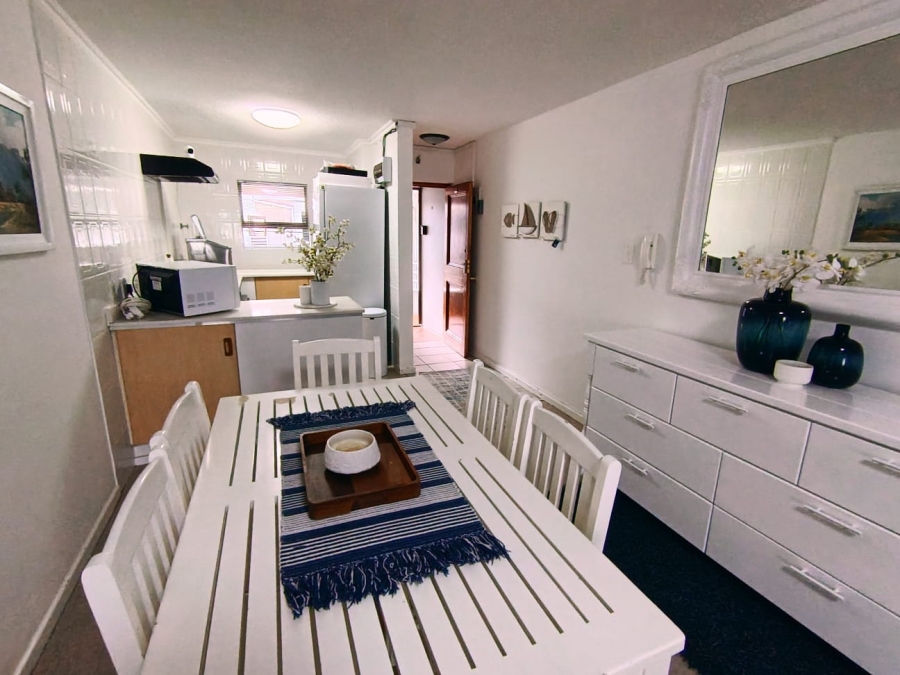 2 Bedroom Property for Sale in Hartenbos Central Western Cape